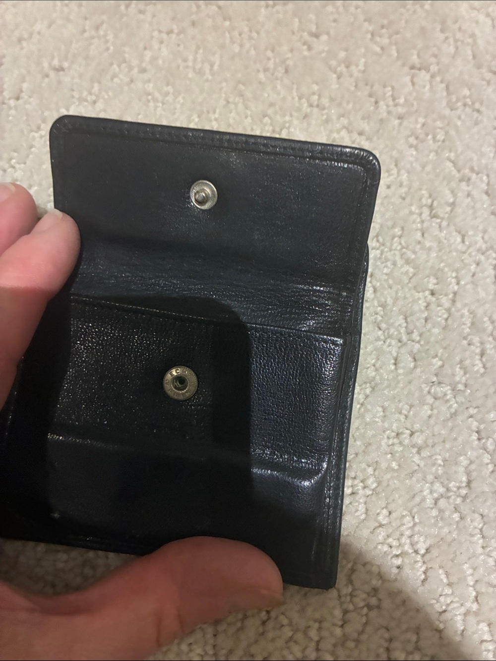 GUCCI Vintage Black Leather Bifold Wallet Silver G Hardware 👝 - Picture 10 of 11